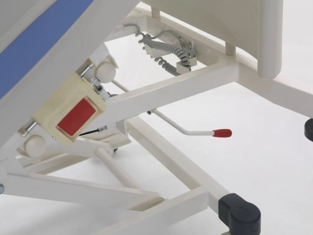 NITRO HB 4220 Кровать для интенсивной терапии